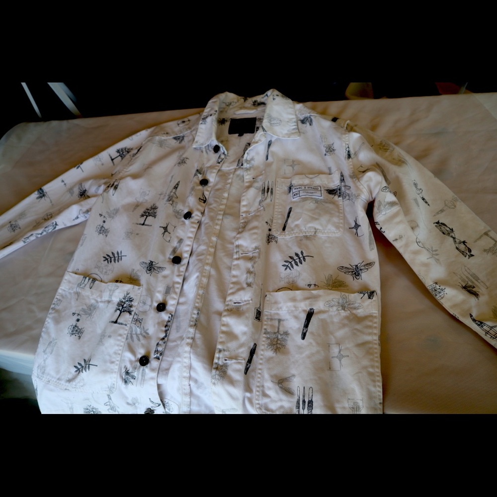 Unique collared shirt.